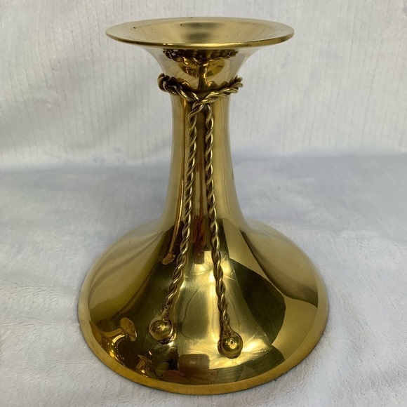 VINTAGE DECRORATIVE CRAFTS  BRASS CANDLE HOLDERS - Picture 14 of 14